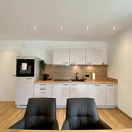 Appartement Large With Terrace Saalfelden