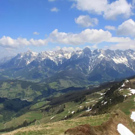 Gams-bartl With Terrace Apartment Saalfelden